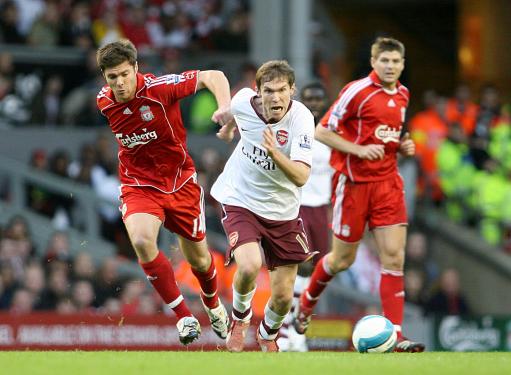 3兄弟相继 3兄弟相继