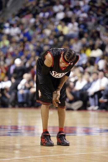 迫使曼城反 迫使曼城反